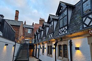 Benfield and Loxley: The Turl Street Mitre Renovation February 2021, Oxford